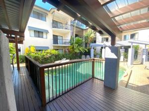 BAY VILLAS No 15