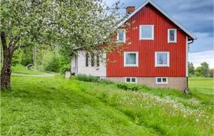 Beautiful home in Mellerud with WiFi and 4 Bedrooms