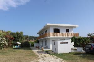 Anastazias Seaside Apartments