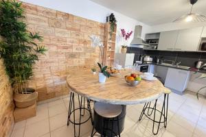 Le Caviste Proche gare Centre-Ville Wifi-Netflix