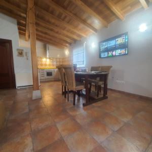 C02A01 Acogedora casa vacacional by R2R Consulting