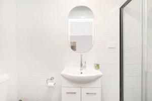 Arborea Country Holiday House catering for 14 to 16 guests In the heart of Bowral
