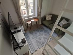 Studio Apartment room in Metropolis 1