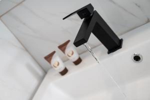 Gifel Apartments and Luxurious Suites