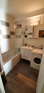 Beau T2 en centre ville avec place de parking auto vélo