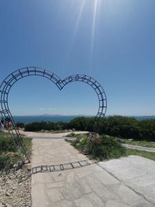 Луксозен Апартамент Анастасия-Сарафово на 150м от морето