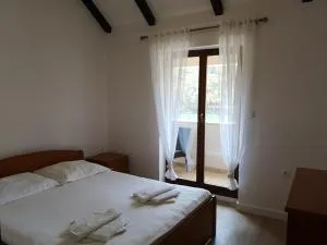 Guest House Pikala - Polače