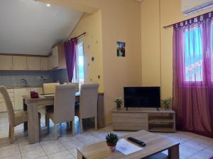 Johns Apartment 4 in Argostoli