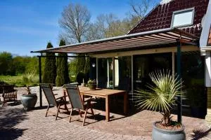 Vakantiehuis het Voorhuis op Landgoed koepeltjesplaats - Ferwoude