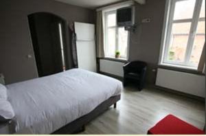 Family Room (4 Adults) room in The Pipers
