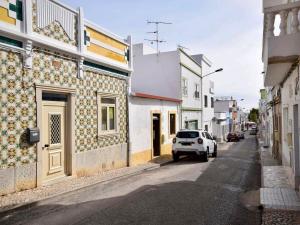 Ground Floor House with a Terrasse