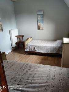 B&B / Chambres d'hotes Chambre de pouligny : Suite Familiale avec Balcon