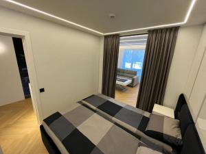 Elenos modernūs apartamentai Šventojoje (100 m iki jūros)