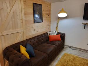 Appartements Charmant logement avec terrasse et billard : photos des chambres