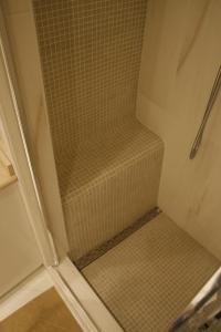 Appartamento con 2 Camere da Letto e Balcone