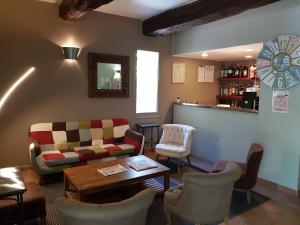 Hotels Logis Hotel la Ferme : photos des chambres