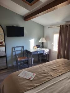 Hotels Logis Hotel la Ferme : photos des chambres