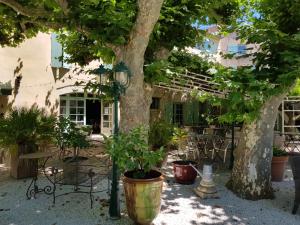 Hotels Logis Hotel la Ferme : photos des chambres