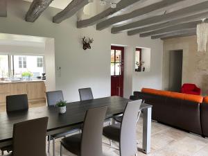 Maisons de vacances Le Clos des Buis 2 gites 6CH 4 SDB 4 WC : photos des chambres