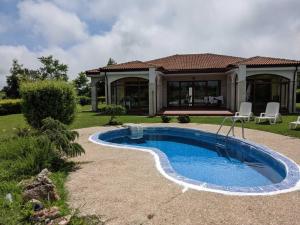 Three-Bedroom Villa with Private Pool room in Lighthouse Owners Apartments&Villas