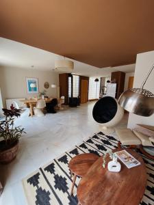 Cool loft in the old town with rooftop terrace and fireplace