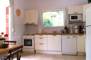 Spacious Villa close to an amazing Sithonia beach