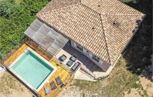 Maisons de vacances Nice Home In Bordezac With Outdoor Swimming Pool : photos des chambres