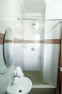 Grayville Apartments