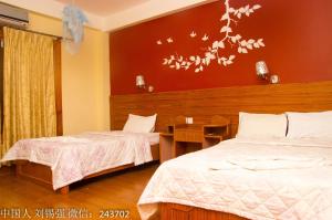 Chitwan Forest Resort with swimming pool , Chitwan National Park