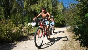 Villages vacances Le Hameau des Genets : photos des chambres