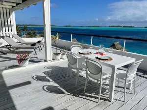 The View - Motu Tofari