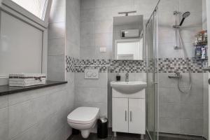 Apartment Neira with sea view