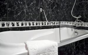 Classic Double Room room in Premier Hotel Dnister