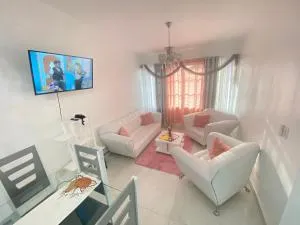 7DR Apt in Prime Location Near Monumental Area - San José de Las Matas