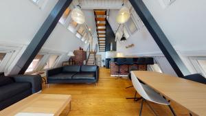 Appartements Le Lohkas - LOFT Triplex Ultra Design Petite France : photos des chambres