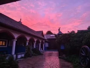 Jutta Deluxe Farmhouse - Kleinotten