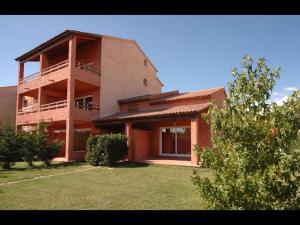 Marina Corsa Res 4 rooms apartment 2 bathrooms 150 m from the sea Ghisonaccia