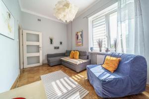 Golden apartmentsCity CenterAlsol9599