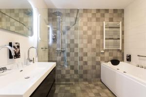 Suite room in Strandhotel Westduin