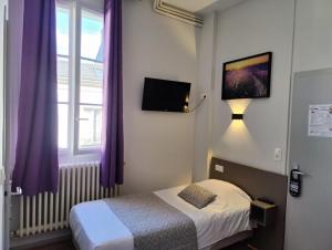 Hotels Hotel Des Lices - Angers : photos des chambres