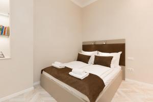 Cozy Dream Home in The Absolute Center