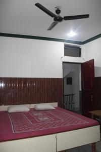 Laxmi Lodge