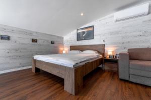 Splav-apartman Grizzly