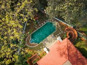 VianaarEscapes-Cardo-IndoPortuguese Villa-Assagao - Verla