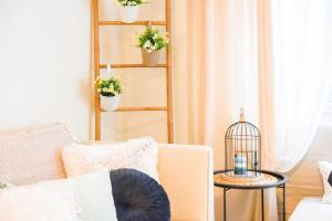 Acropolis Sweet House 2