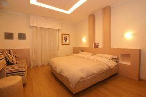 Hotel Saraceno Resort with Private Beach