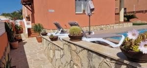 Riumar "Mireli", 300m to beach, private pool, On-Site-Service, dog beach