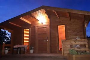 W Żurawim Zaciszu - Karwik