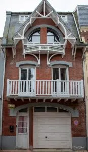 Villa la Rafale Belle époque, , parking gratuit plage 5mn - Eu