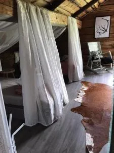 Päivin pirtti - Pirttikahvila ja B&B - Tiainen